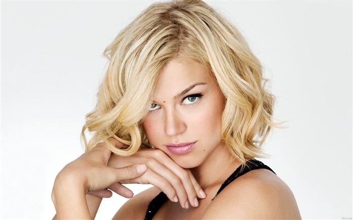 Adrianne Palicki #001 Wallpapers Pictures Photos Images Backgrounds
