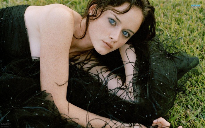 Alexis Bledel #011 Wallpapers Pictures Photos Images Backgrounds