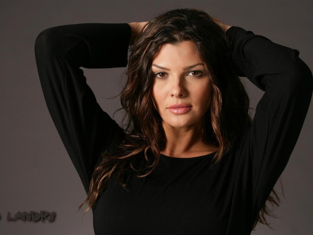 Ali Landry #002 - 1024x768 Wallpapers Pictures Photos Images