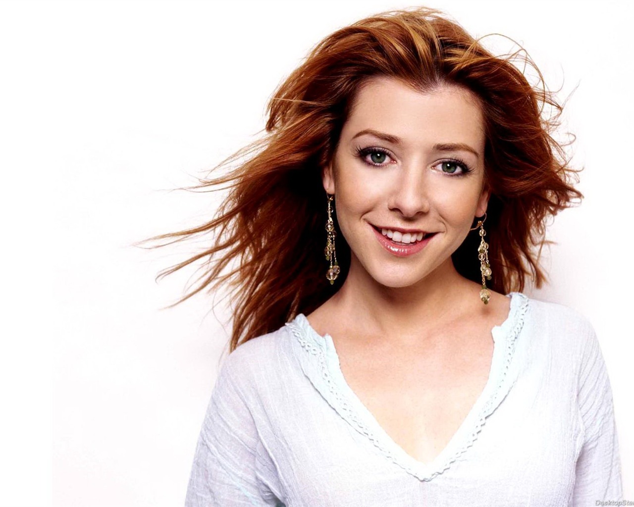 Alyson Hannigan #005 - 1280x1024 Wallpapers Pictures Photos Images