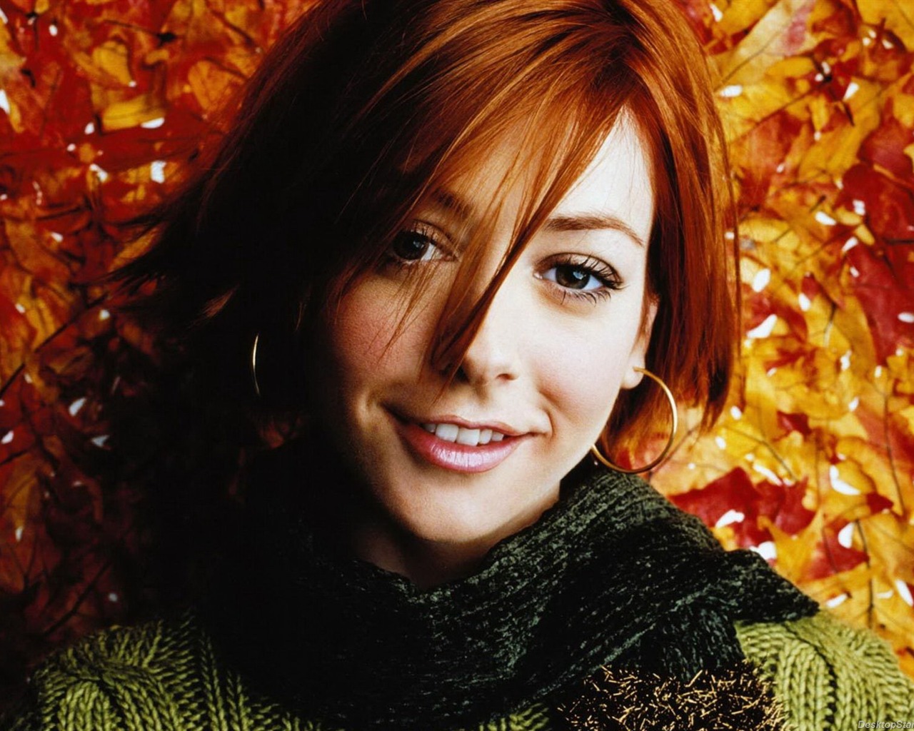Alyson Hannigan #008 - 1280x1024 Wallpapers Pictures Photos Images