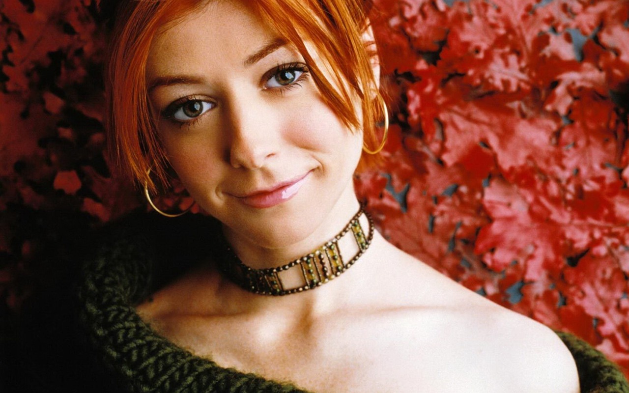 Alyson Hannigan #007 - 1280x800 Wallpapers Pictures Photos Images