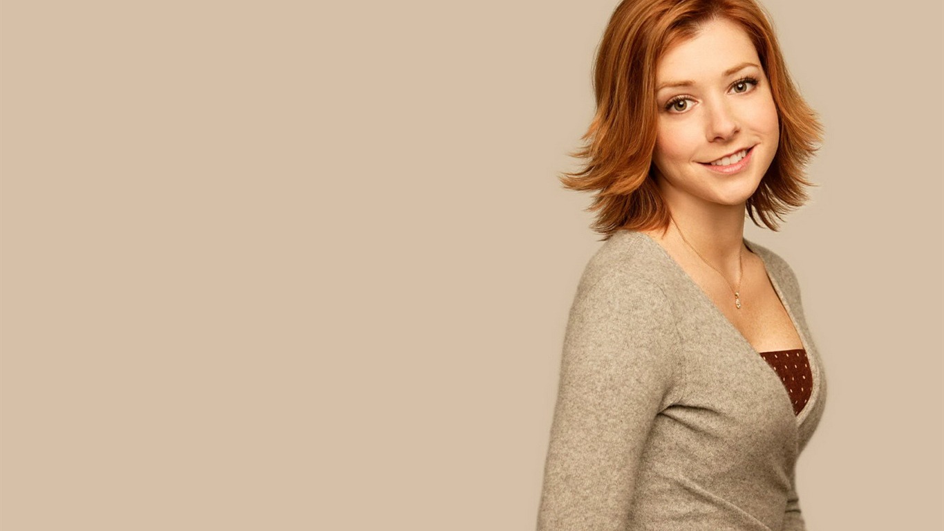 Alyson Hannigan #036 - 1366x768 Wallpapers Pictures Photos Images