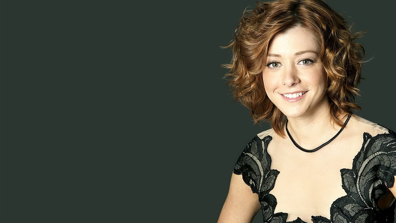 Alyson Hannigan #037 - 1366x768 Wallpapers Pictures Photos Images