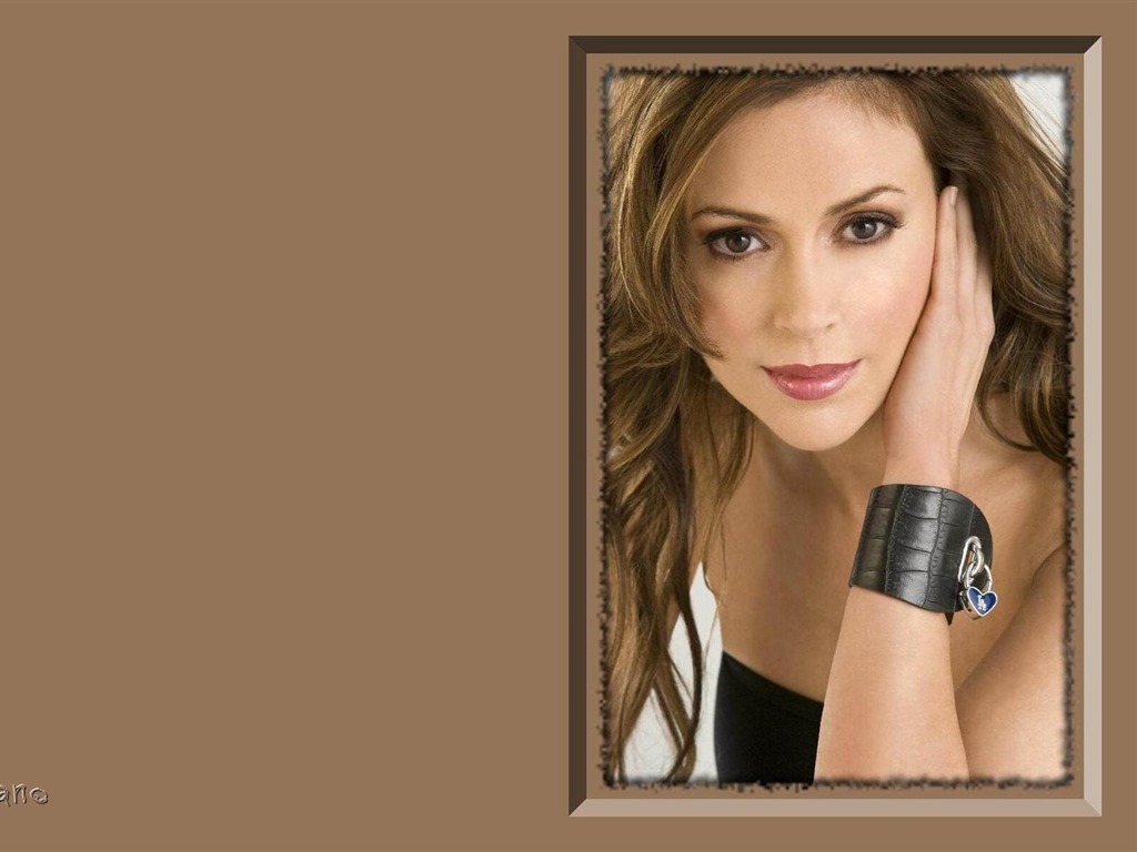 Alyssa Milano #032 - 1024x768 Wallpapers Pictures Photos Images