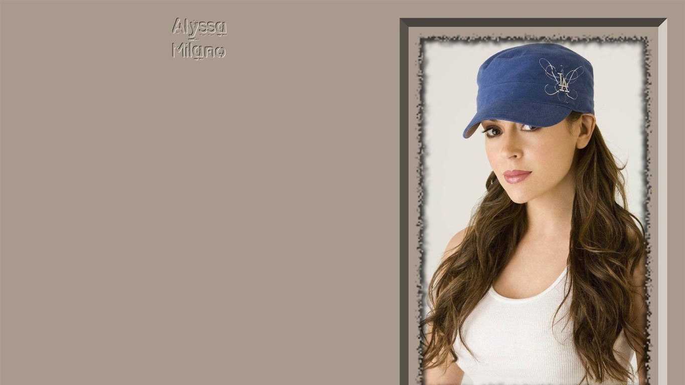 Alyssa Milano #044 - 1366x768 Wallpapers Pictures Photos Images