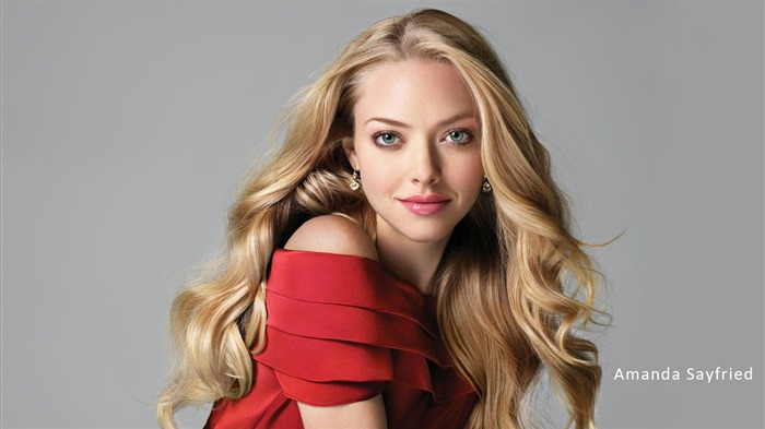 Amanda Seyfried #001 Wallpapers Pictures Photos Images Backgrounds