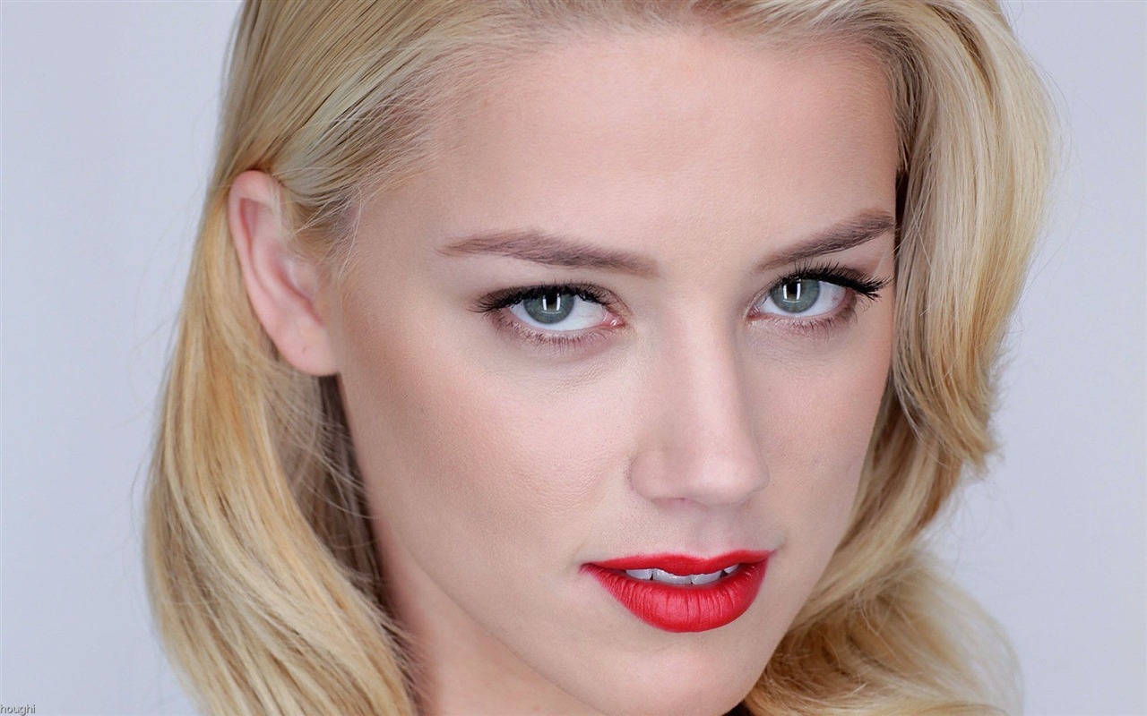 Amber Heard #005 - 1280x800 Wallpapers Pictures Photos Images