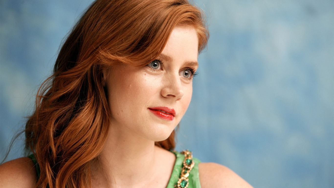 Amy Adams #018 - 1366x768 Wallpapers Pictures Photos Images