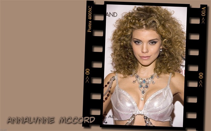 AnnaLynne McCord #013 Wallpapers Pictures Photos Images Backgrounds