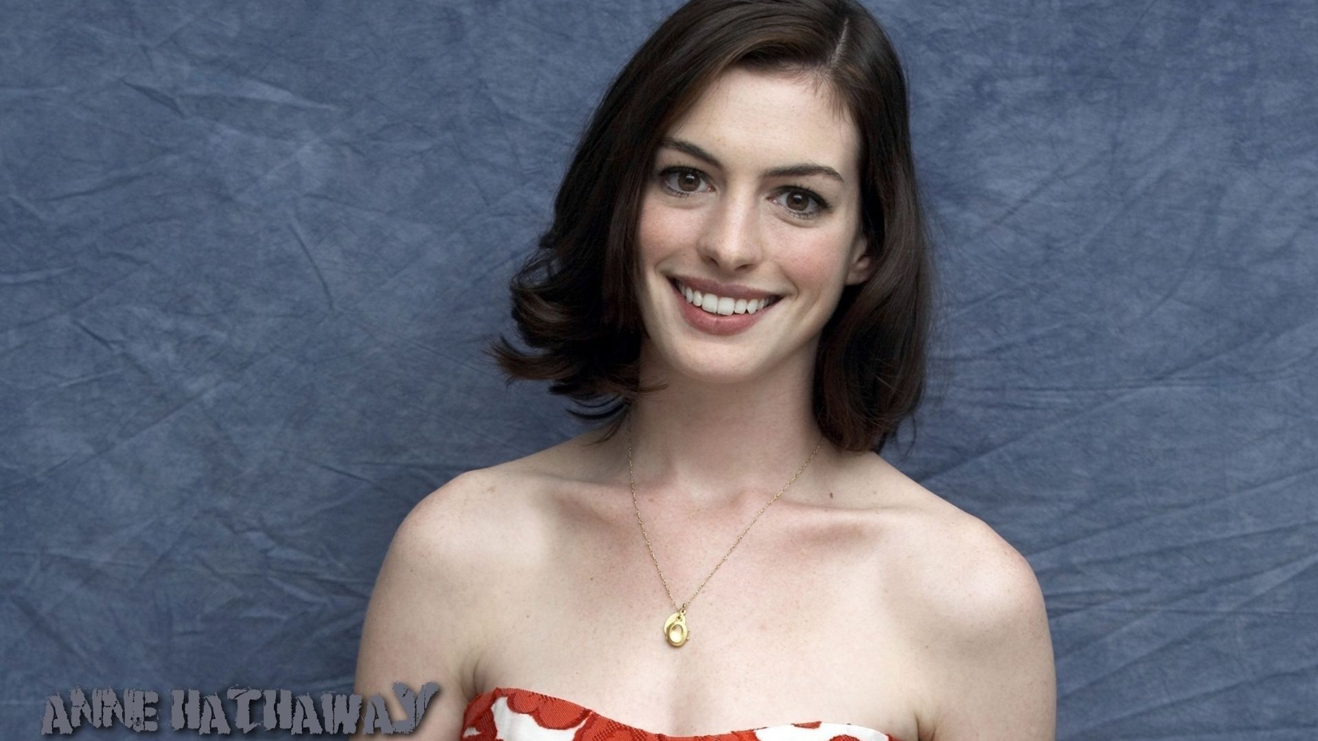 Anne Hathaway #035 - 1920x1080 Wallpapers Pictures Photos Images