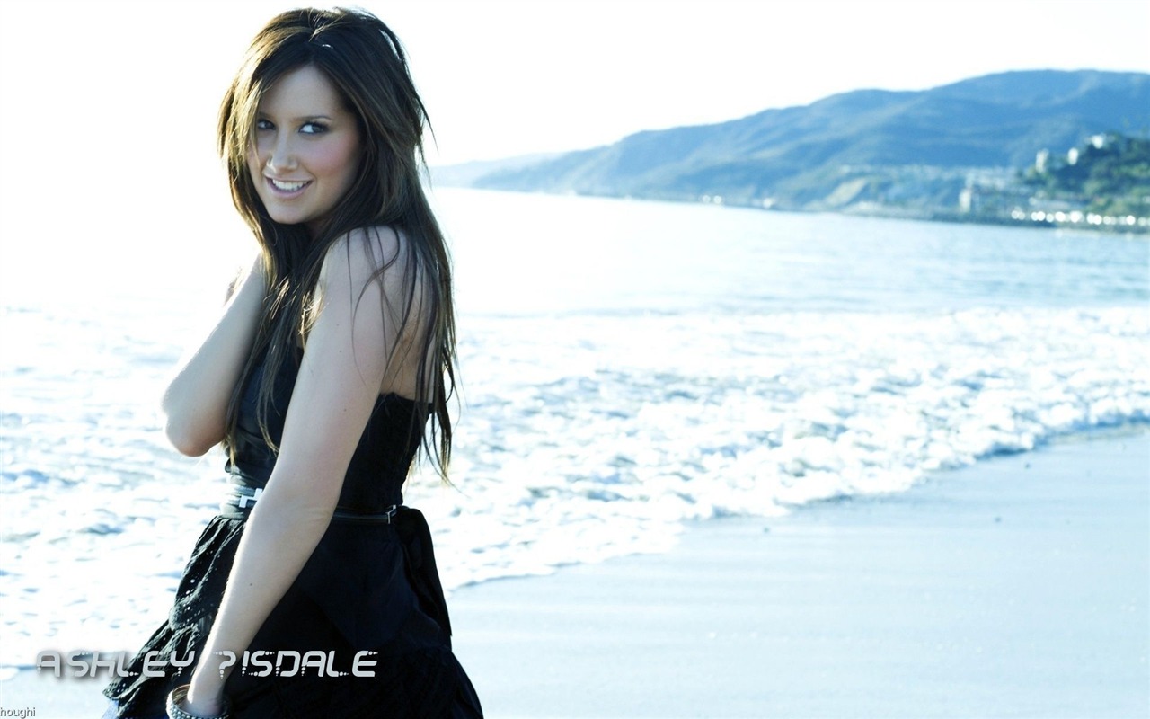 Ashley Tisdale #027 - 1280x800 Wallpapers Pictures Photos Images