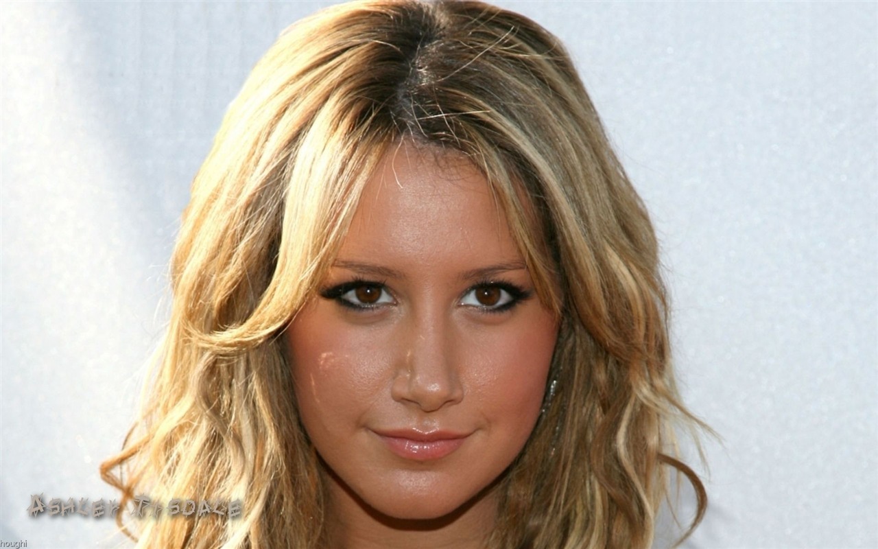 Ashley Tisdale #059 - 1280x800 Wallpapers Pictures Photos Images