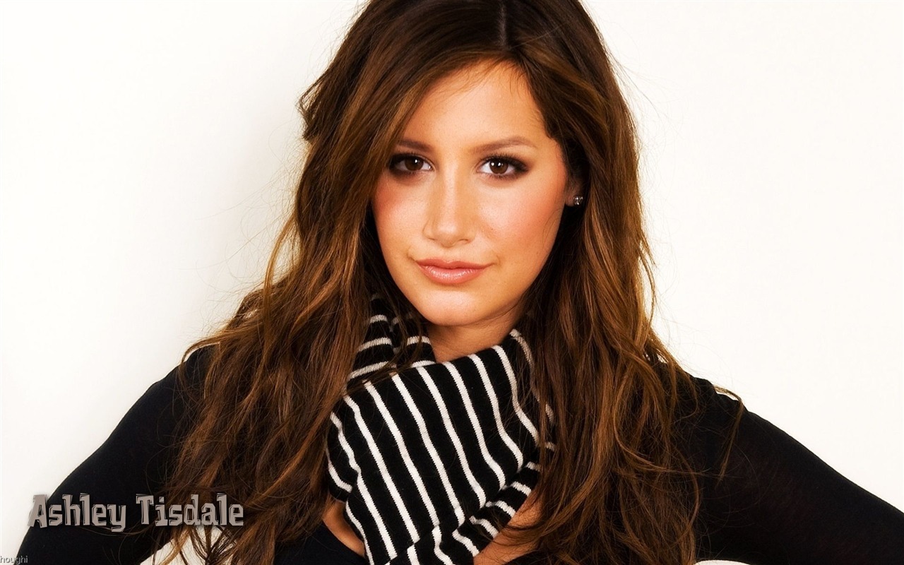 Ashley Tisdale #064 - 1280x800 Wallpapers Pictures Photos Images