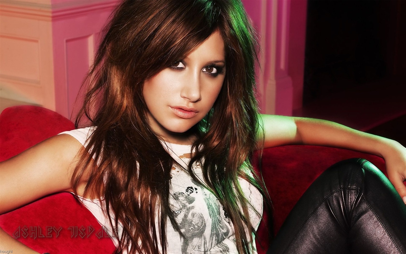 Ashley Tisdale #073 - 1680x1050 Wallpapers Pictures Photos Images