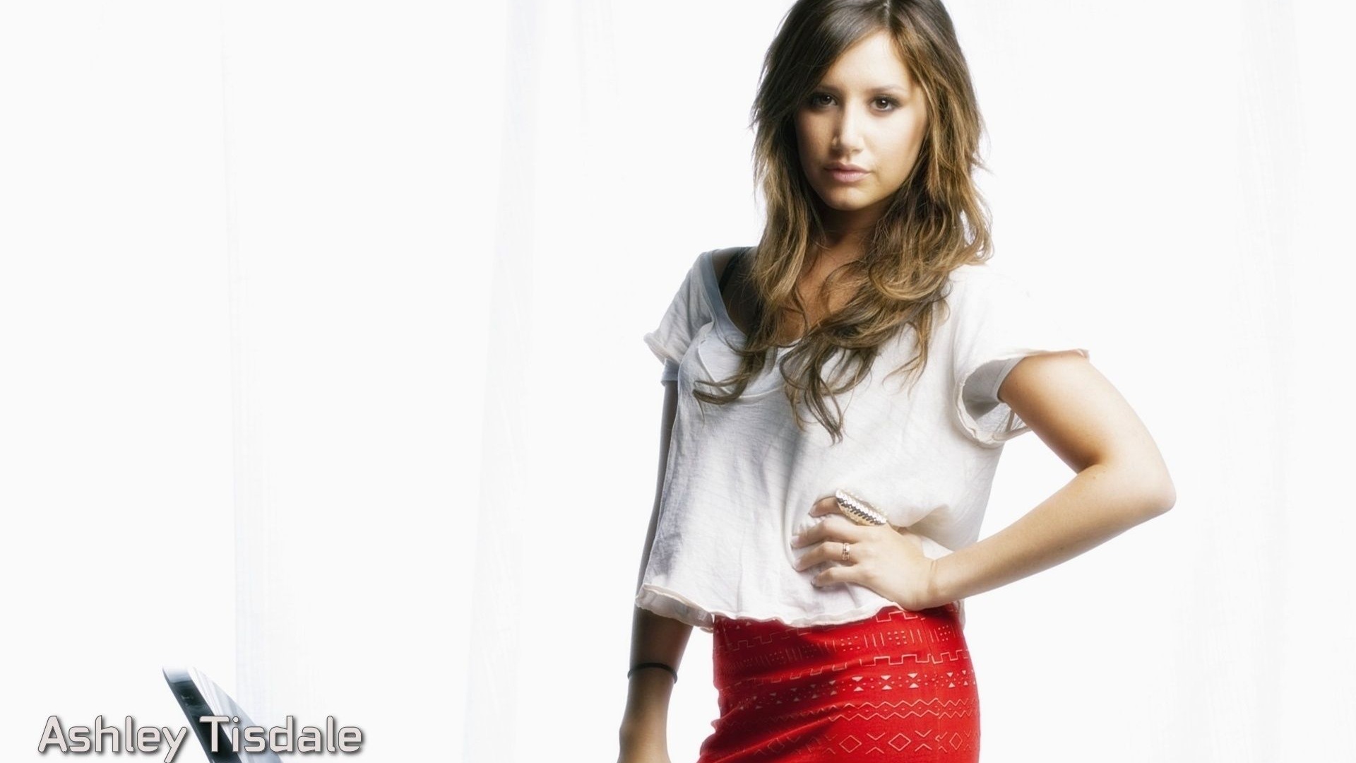 Ashley Tisdale #007 - 1920x1080 Wallpapers Pictures Photos Images