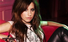 Ashley Tisdale #071 Wallpapers Pictures Photos Images