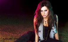 Ashley Tisdale #091 Wallpapers Pictures Photos Images