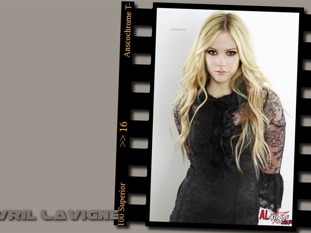 Avril Lavigne #067 - 1024x768 Wallpapers Pictures Photos Images