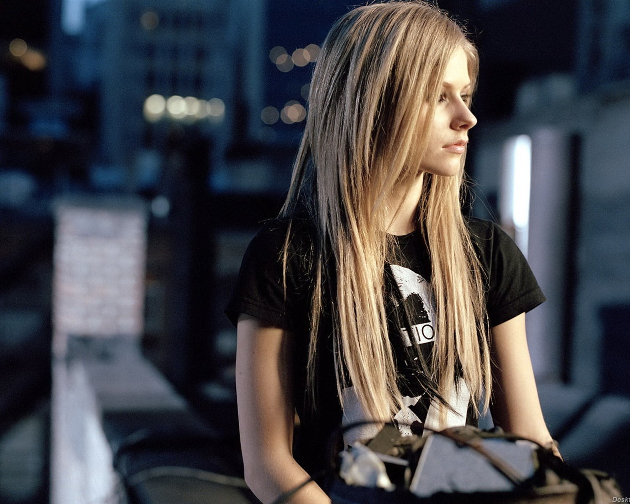 Avril Lavigne #005 - 1280x1024 Wallpapers Pictures Photos Images