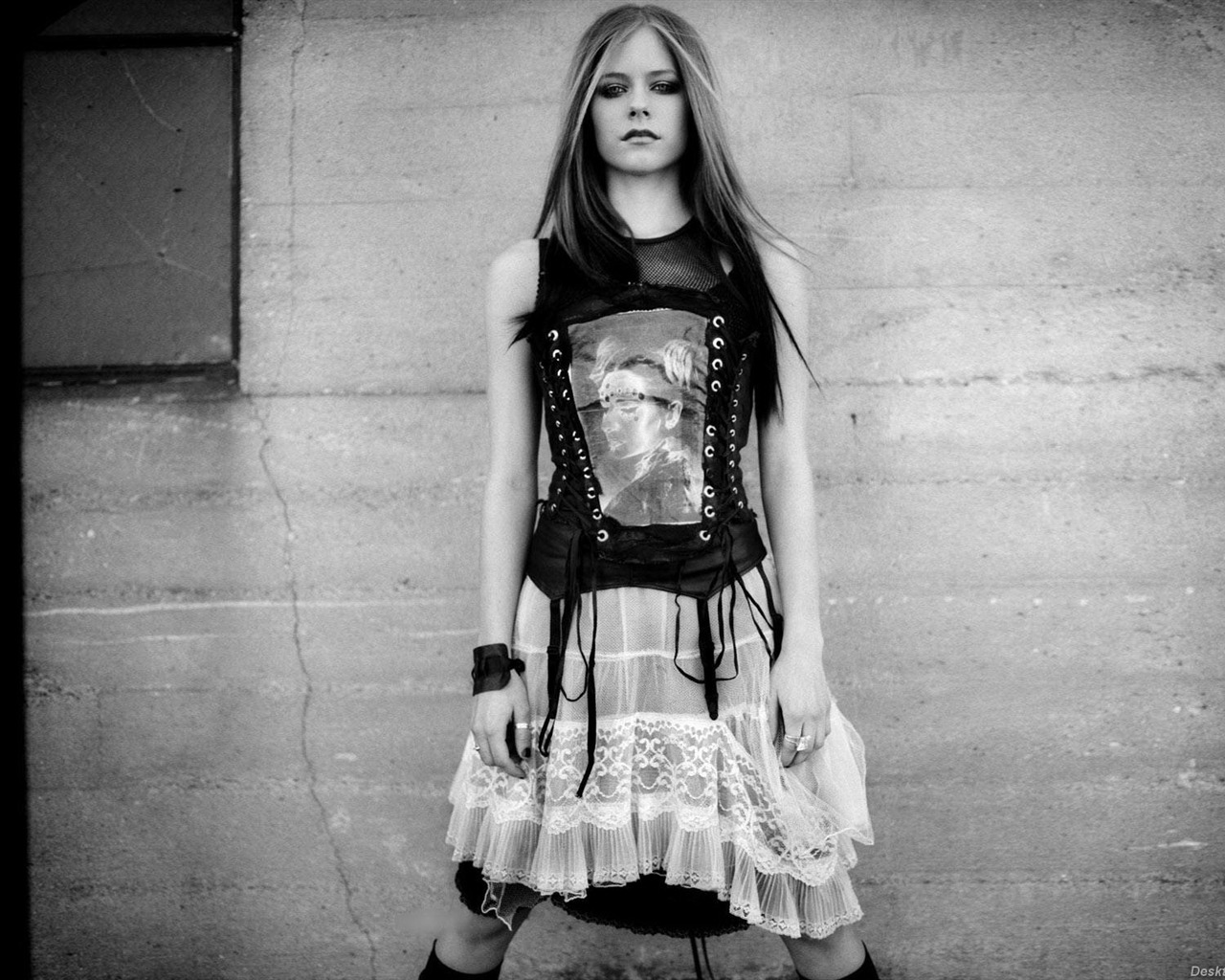 Avril Lavigne #008 - 1280x1024 Wallpapers Pictures Photos Images