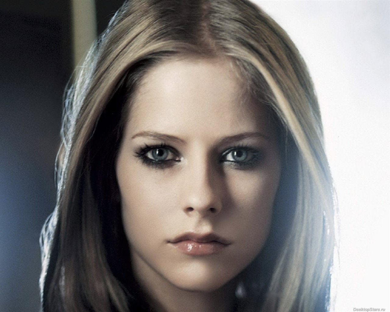 Avril Lavigne #015 - 1280x1024 Wallpapers Pictures Photos Images