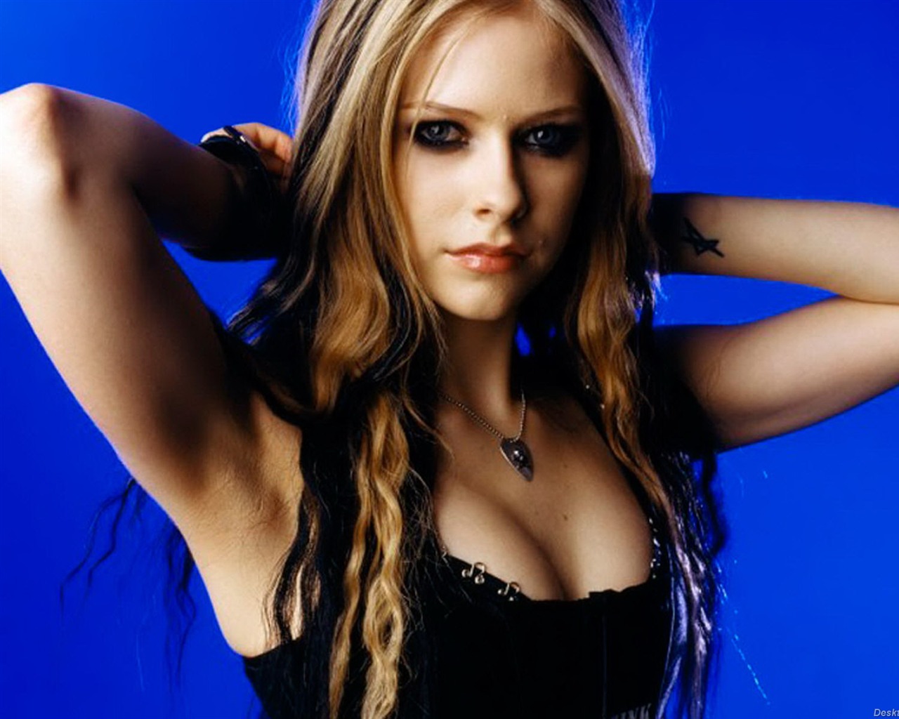 Avril Lavigne #033 - 1280x1024 Wallpapers Pictures Photos Images