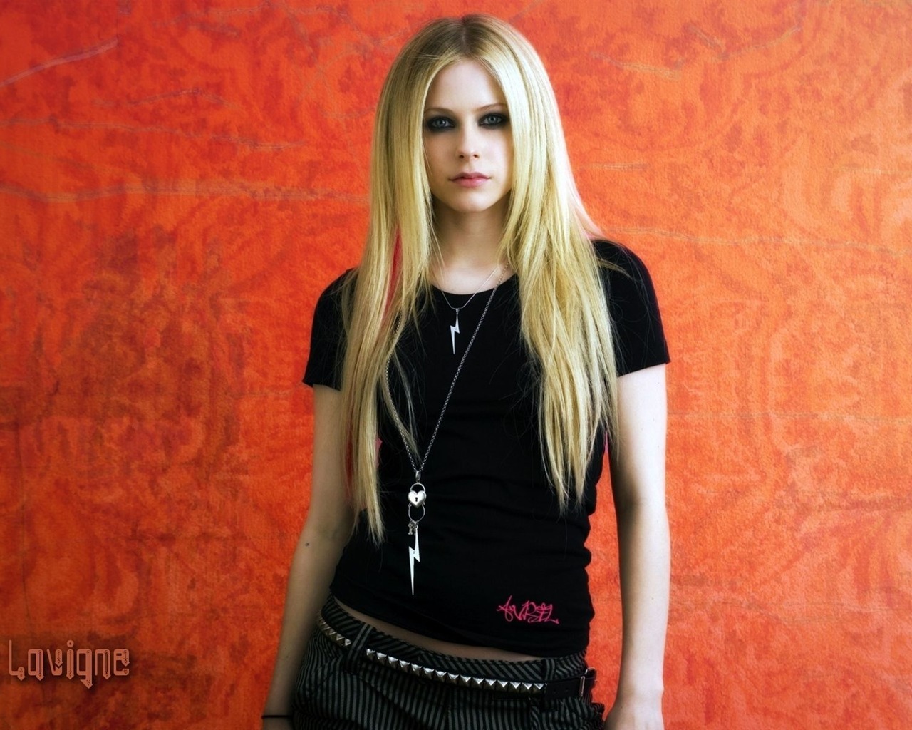 Avril Lavigne #080 - 1280x1024 Wallpapers Pictures Photos Images
