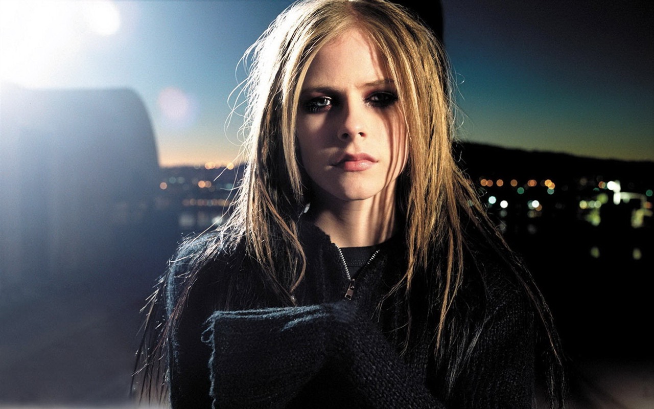 Avril Lavigne #024 - 1280x800 Wallpapers Pictures Photos Images