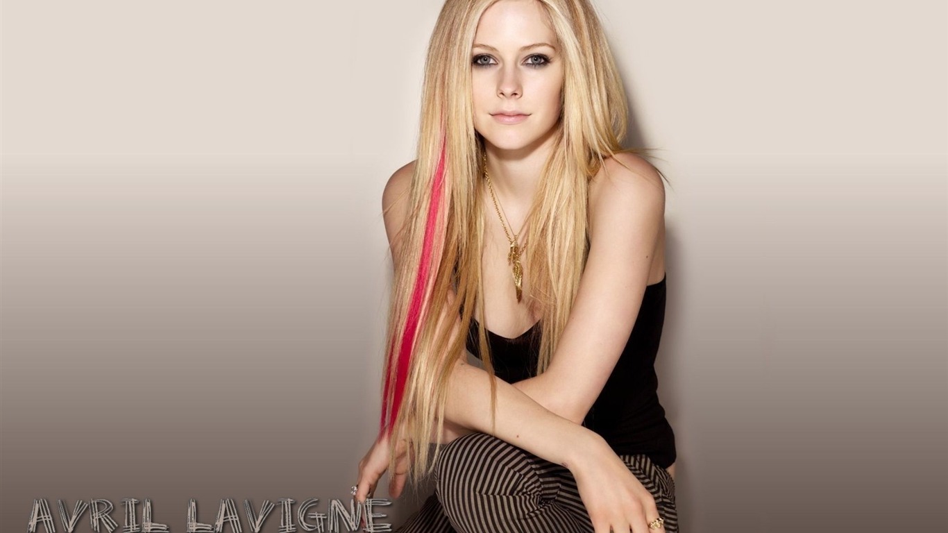 Avril Lavigne #093 - 1366x768 Wallpapers Pictures Photos Images