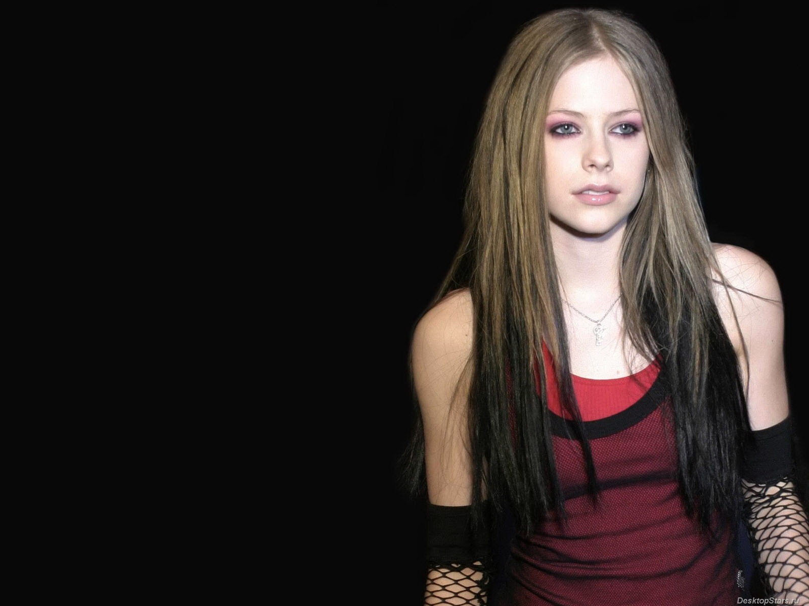 Avril Lavigne #021 - 1600x1200 Wallpapers Pictures Photos Images