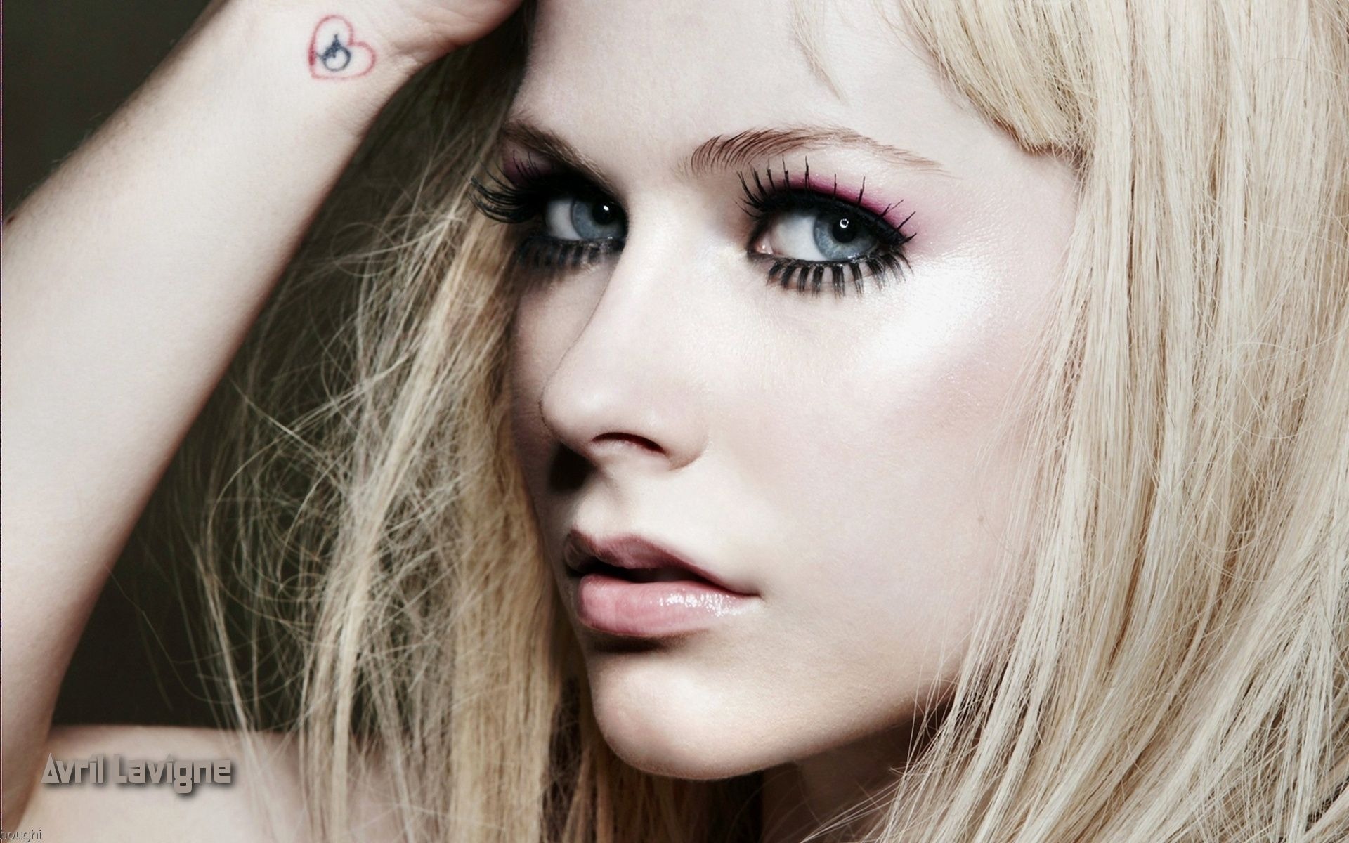Avril Lavigne #074 - 1920x1200 Wallpapers Pictures Photos Images