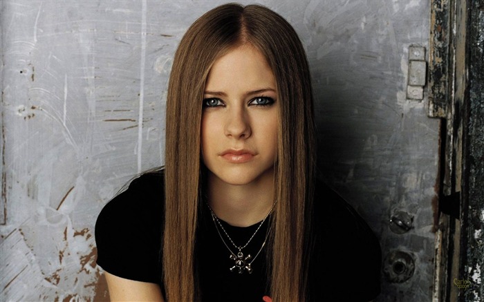 Avril Lavigne #051 Wallpapers Pictures Photos Images Backgrounds