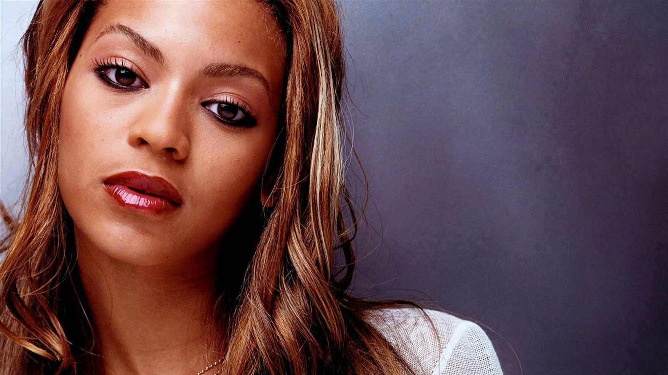 Beyonce Knowles #002 - 1366x768 Wallpapers Pictures Photos Images