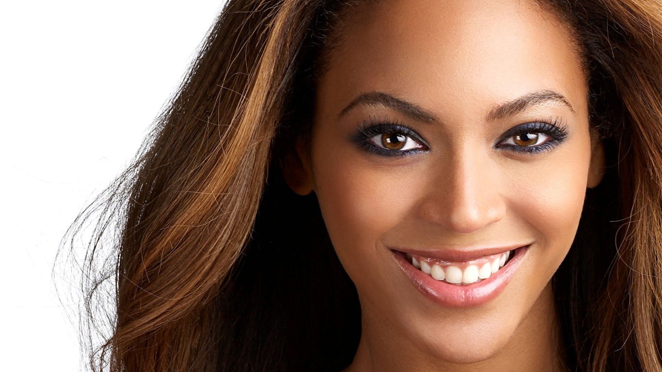 Beyonce Knowles #032 - 1366x768 Wallpapers Pictures Photos Images