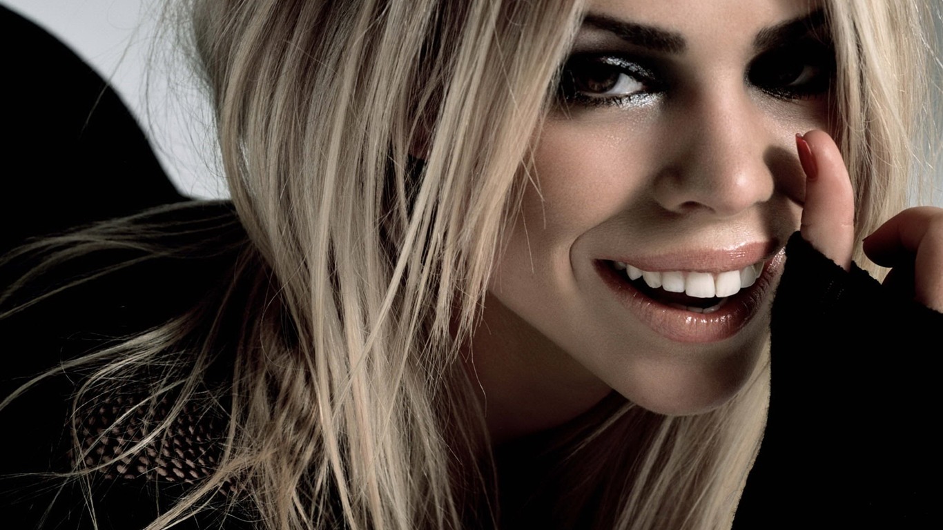 Billie Piper #013 - 1366x768 Wallpapers Pictures Photos Images