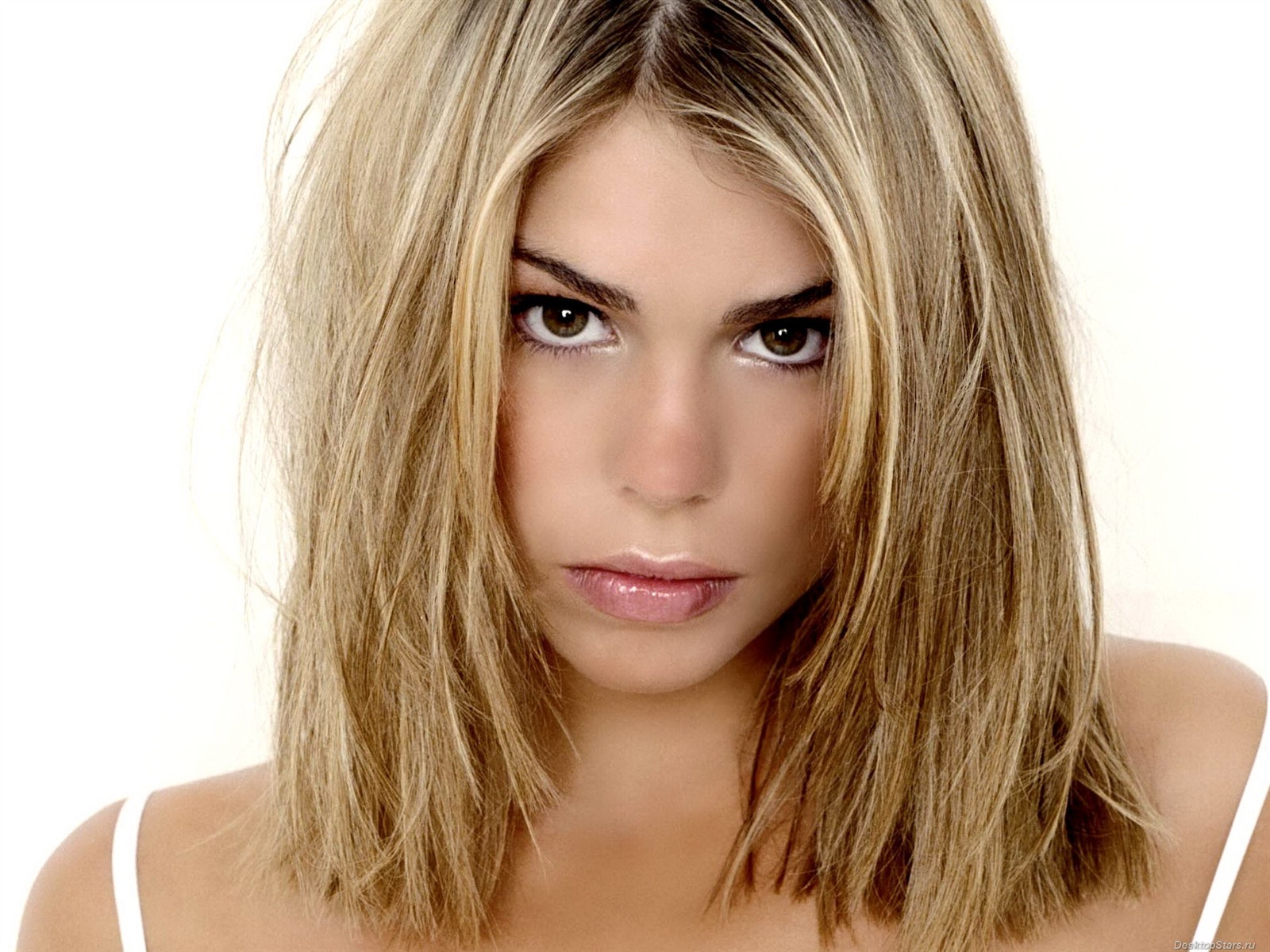 Billie Piper #010 - 1600x1200 Wallpapers Pictures Photos Images