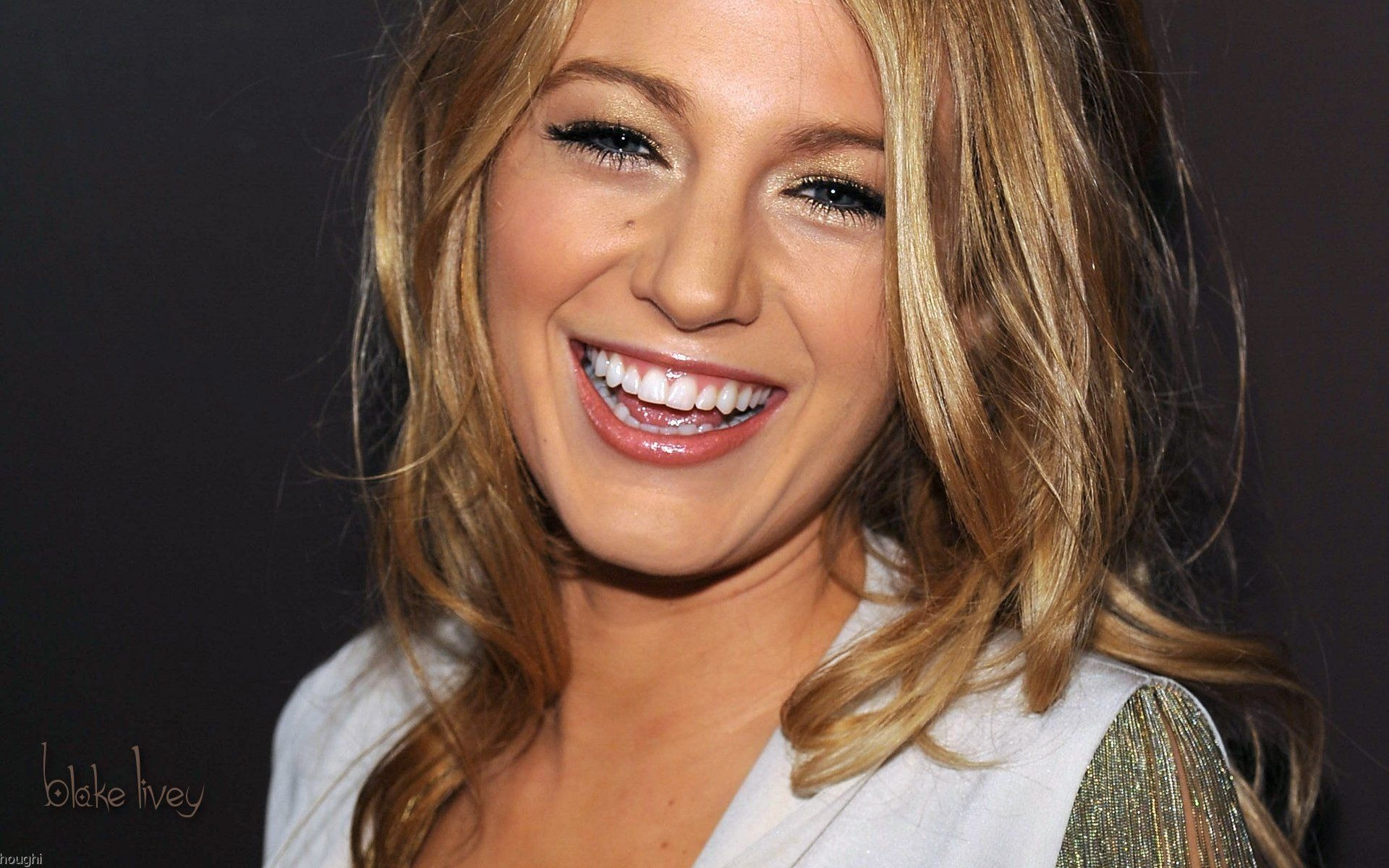 Blake Lively #010 - 1920x1200 Wallpapers Pictures Photos Images