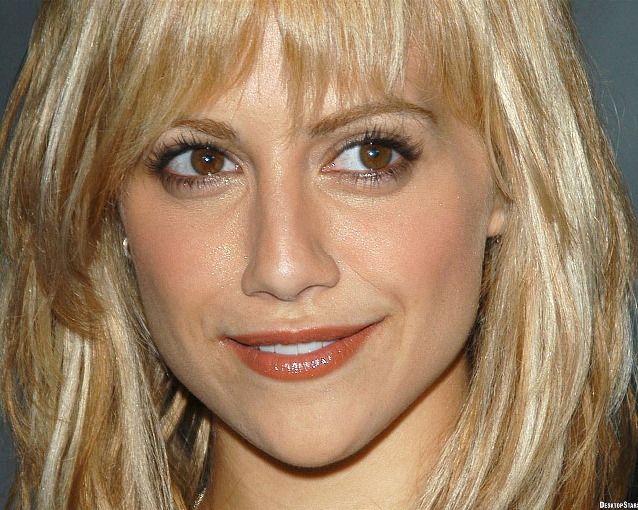 Brittany Murphy #023 - 1280x1024 Wallpapers Pictures Photos Images