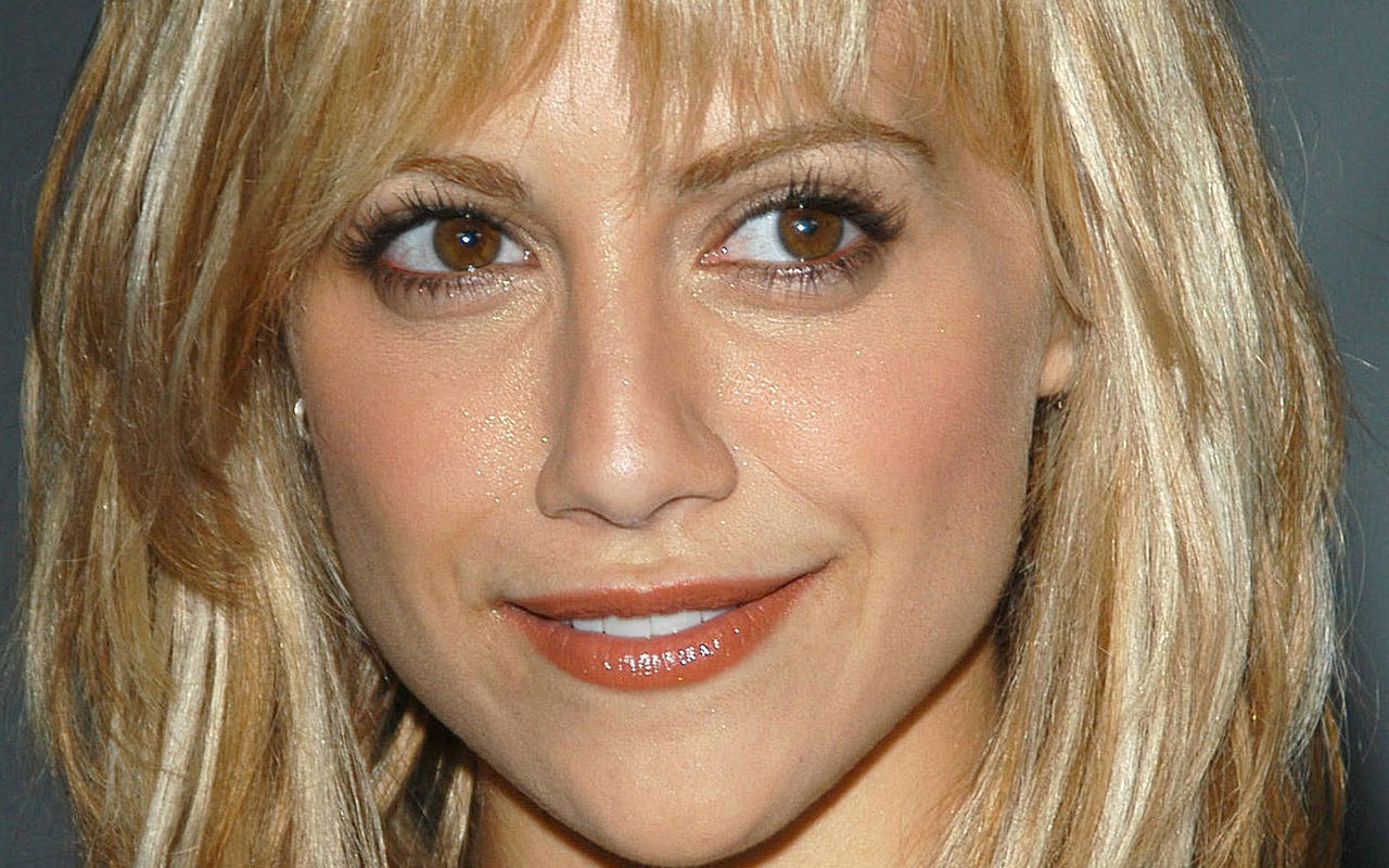 Brittany Murphy #023 - 1280x800 Wallpapers Pictures Photos Images