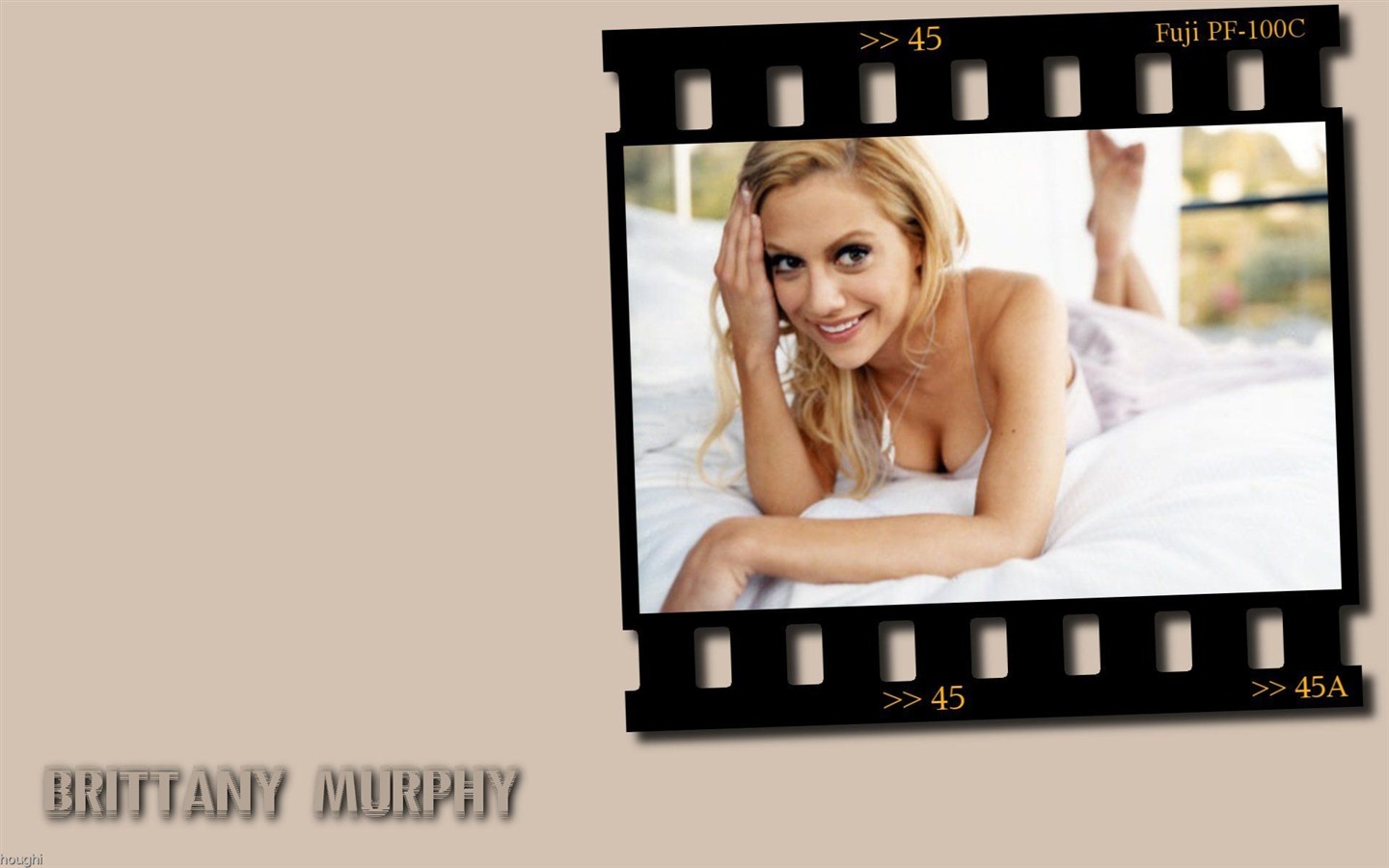 Brittany Murphy #003 - 1440x900 Wallpapers Pictures Photos Images