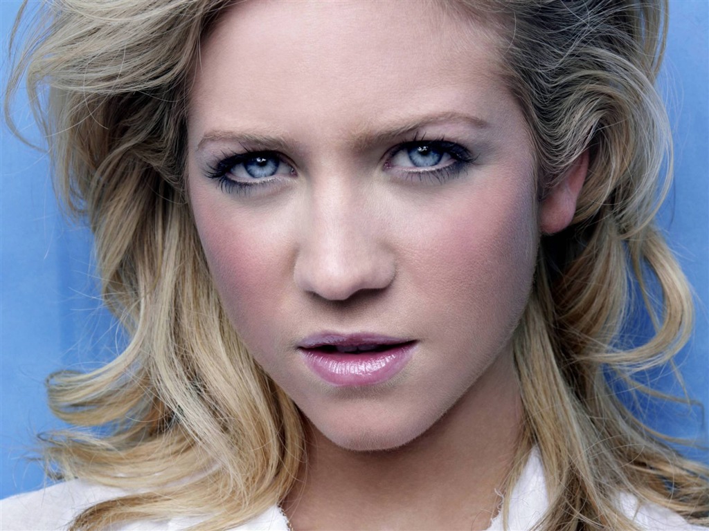 Brittany Snow #013 - 1024x768 Wallpapers Pictures Photos Images