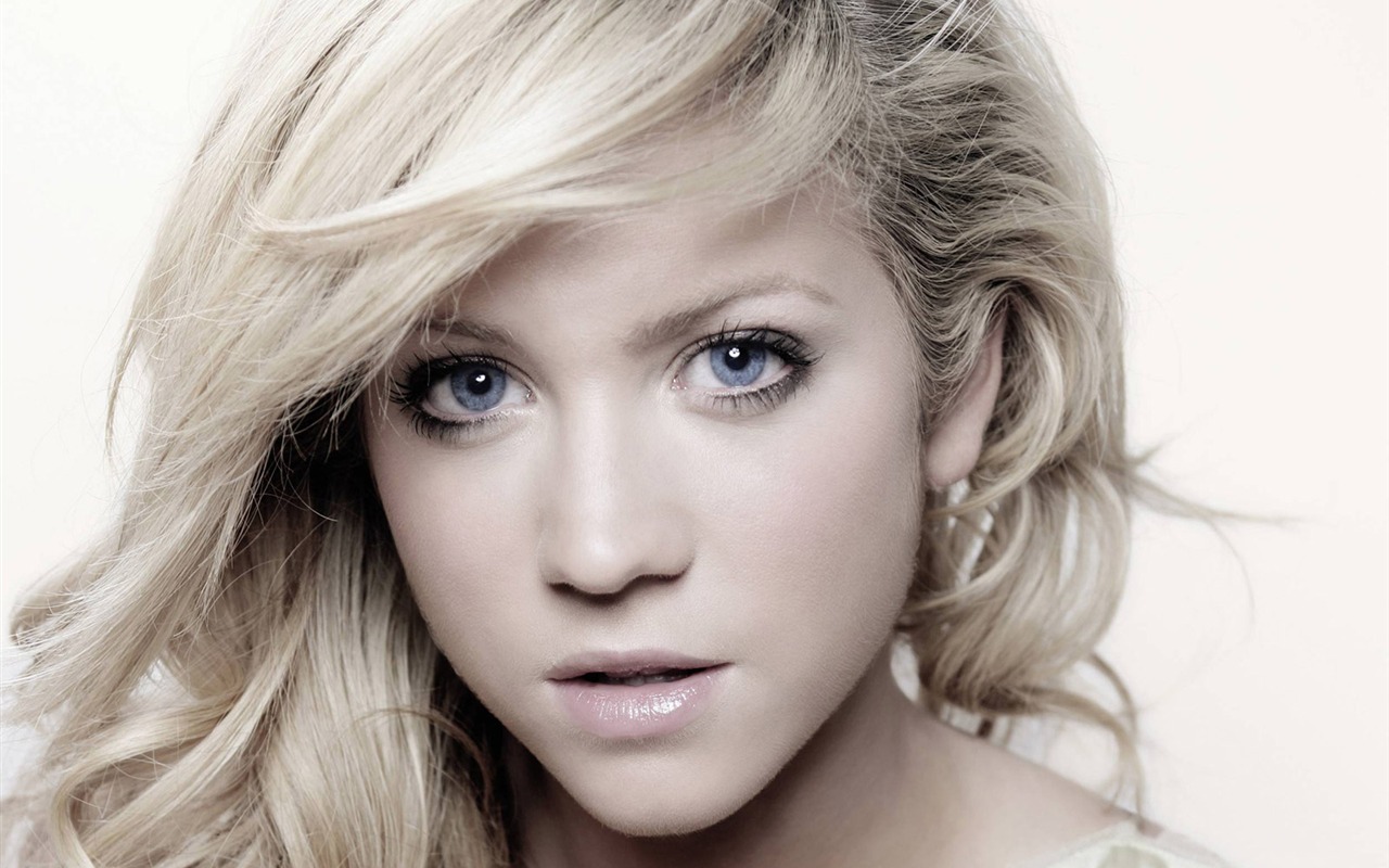 Brittany Snow #012 - 1280x800 Wallpapers Pictures Photos Images