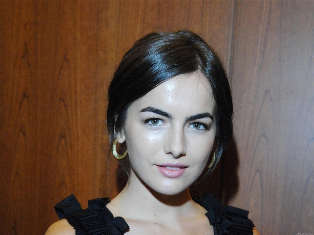 Camilla Belle #013 - 1024x768 Wallpapers Pictures Photos Images
