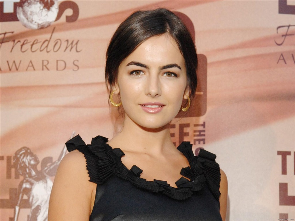 Camilla Belle #015 - 1024x768 Wallpapers Pictures Photos Images