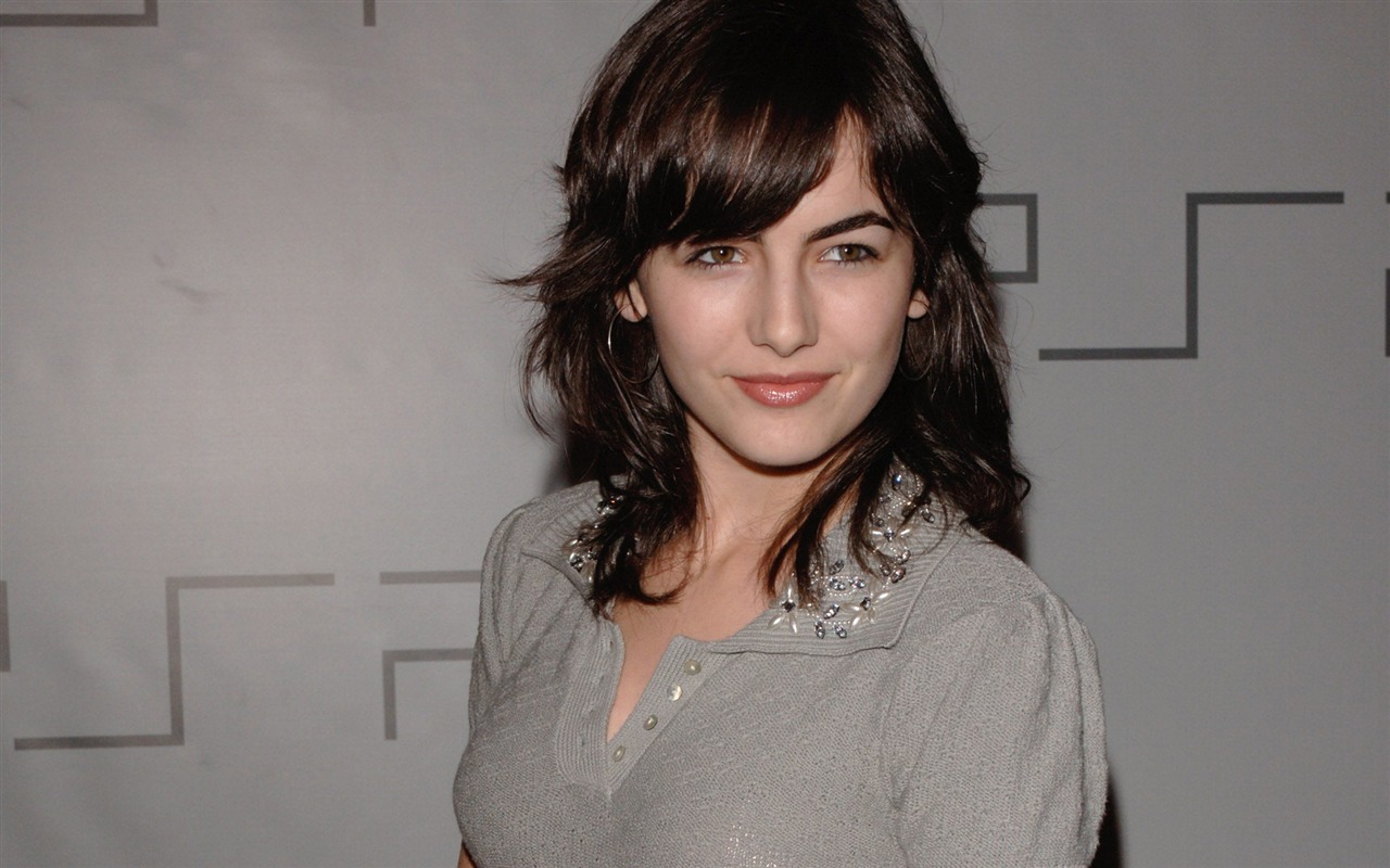 Camilla Belle #001 - 1280x800 Wallpapers Pictures Photos Images