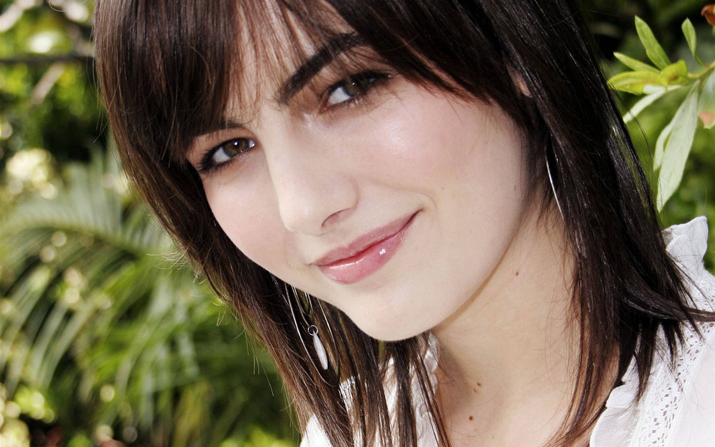Camilla Belle #005 - 1440x900 Wallpapers Pictures Photos Images