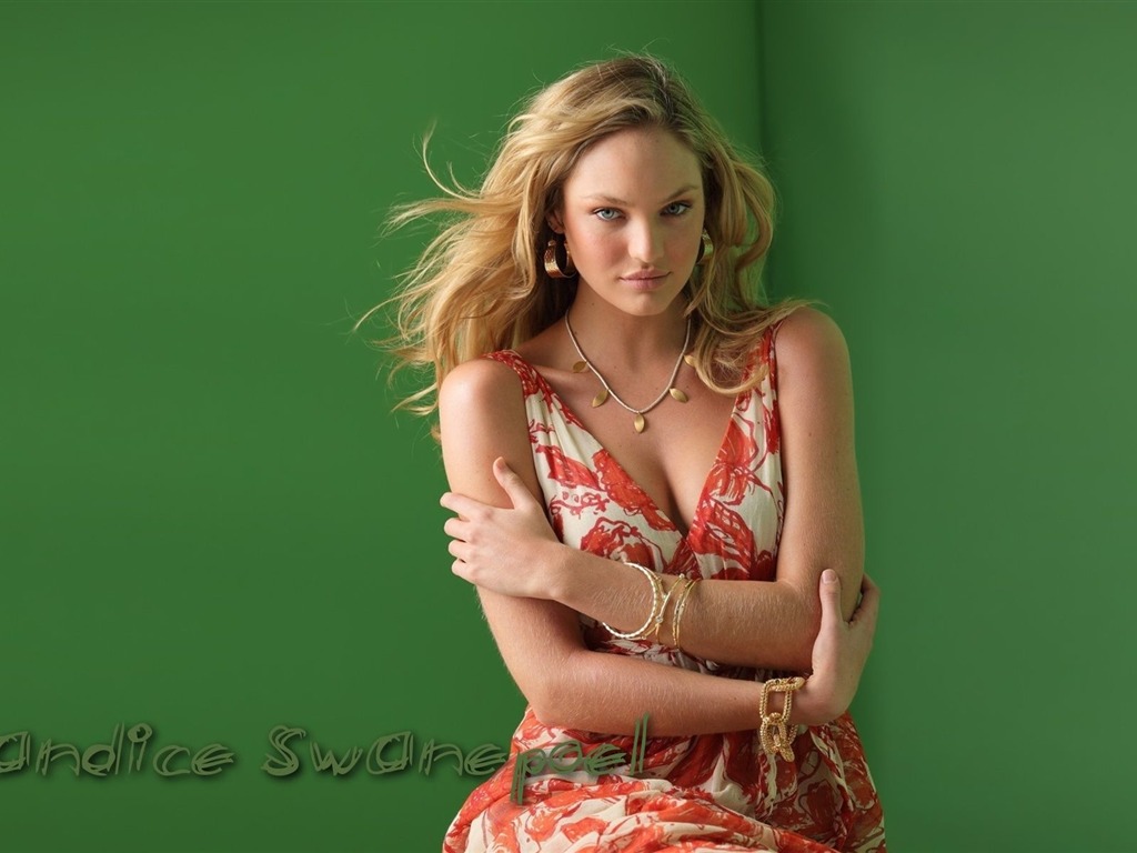 Candice Swanepoel #016 - 1024x768 Wallpapers Pictures Photos Images