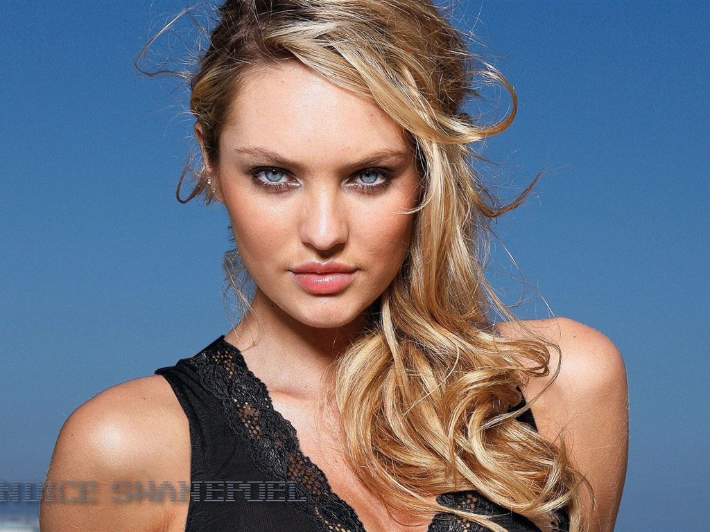 Candice Swanepoel #028 - 1024x768 Wallpapers Pictures Photos Images