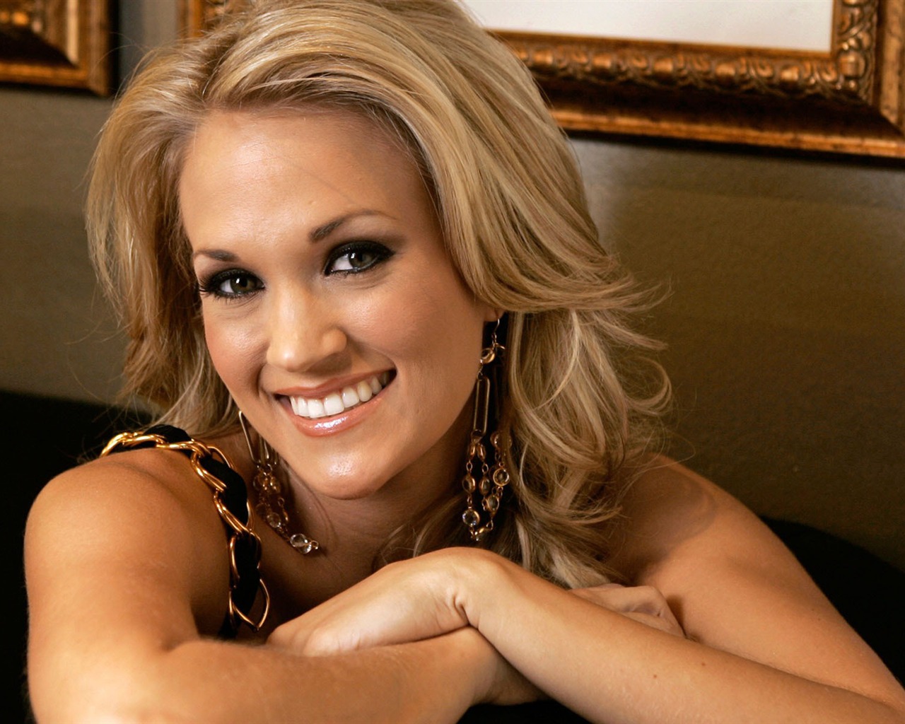 Carrie Underwood #011 - 1280x1024 Wallpapers Pictures Photos Images